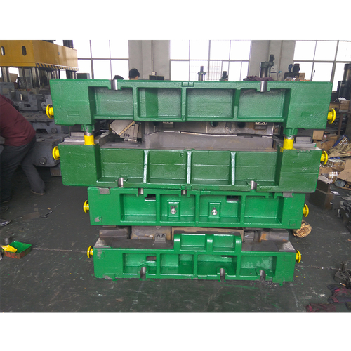 Flanging Plastic Mold/Side Cut Plastic Mold-Front Slide Inner Plate - Right