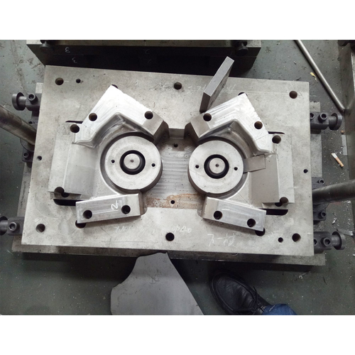 Turn Hole Shaping Mold-Left and right side of the left side of the beam side of the board-Under
