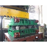 Cutting Edge Punching Mold -Left and right side of the left side of the beam side of the board