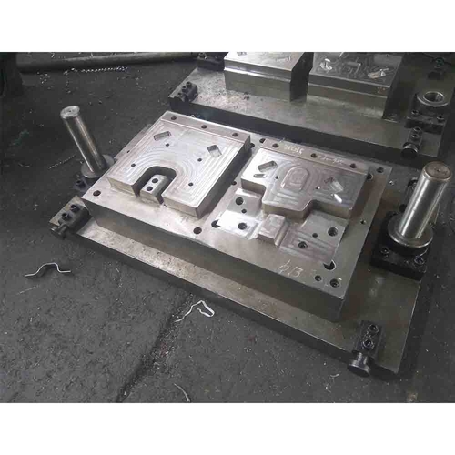 Drawing Plastic Mold-Right front mounting bracket-Under